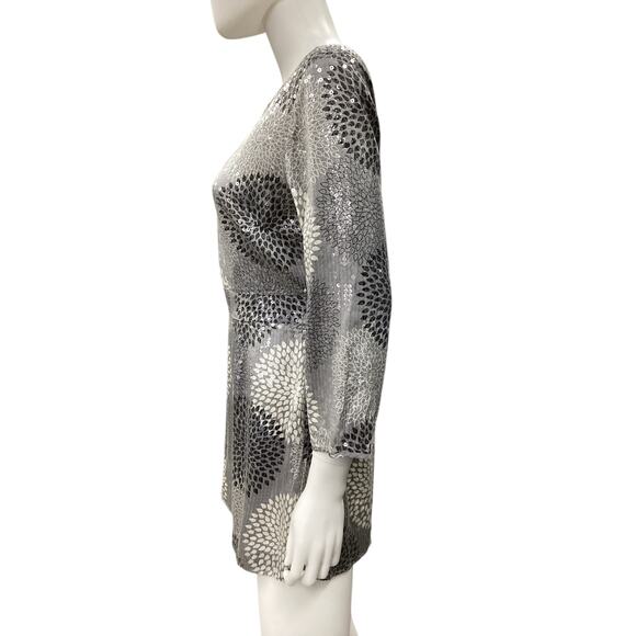 Tory Burch Top/Mini Dress Women’s SZ 8 100% Silk Sequins Long Sleeve Gray White - Picture 2 of 4